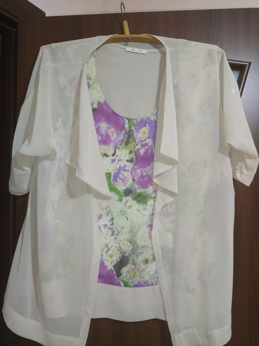 Жіночі блузи з накидками