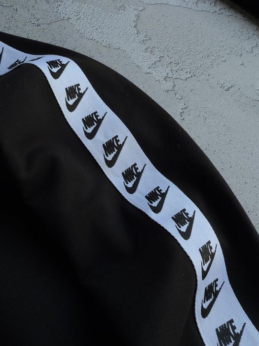 Чоловіча кофта Nike