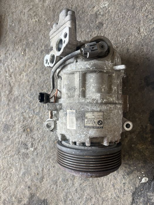 Kompresor sprężarka klimatyzacji n43 318i 320i 118i 120i  bmw e81 e82 e87 e88 e90 e91 e92 e93