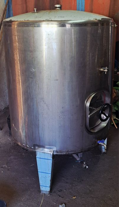 Cuba em inox de 800L