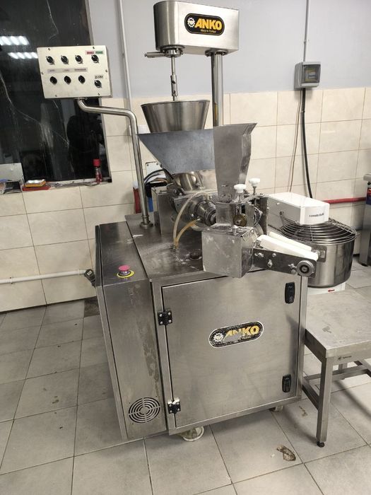 Продам. Пельмений апарат ANKO