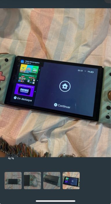 Nintendo Switch OLED Pokemon