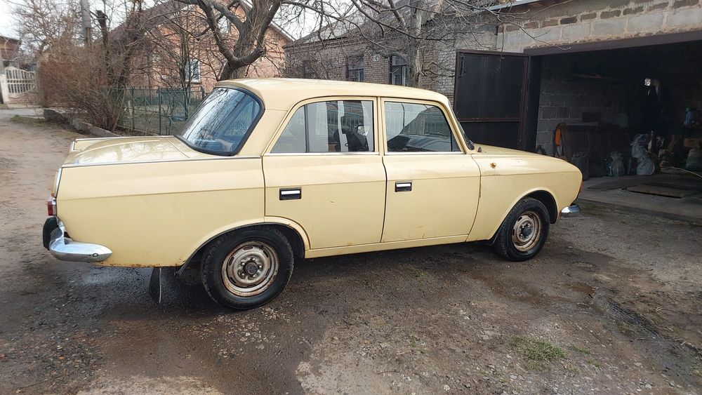 Продаю Москвич 412 на ходу