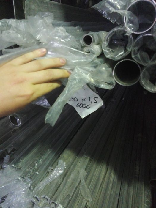 Труба нержавійка зеркальна