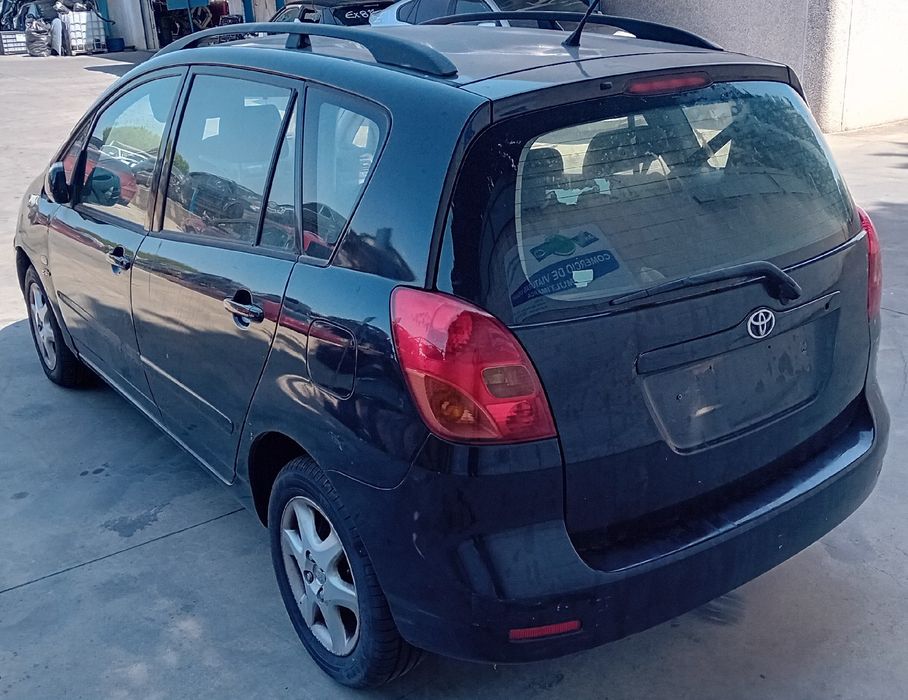 Para peças TOYOTA Corolla Verso (_E12_)