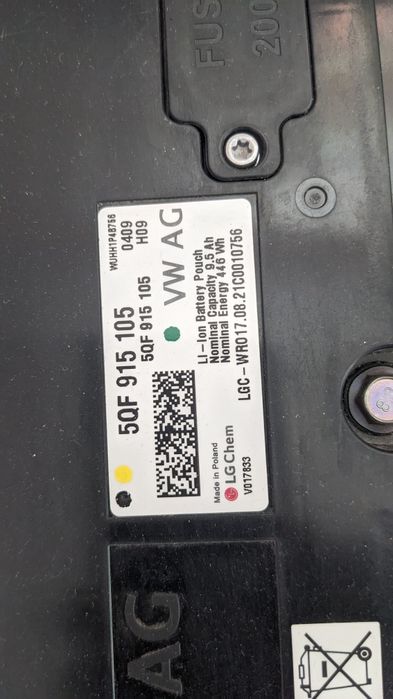 Акумуляторна батарея 4M0915105B AUDI