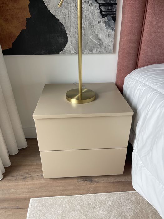 Vendo mesas de cabeceira