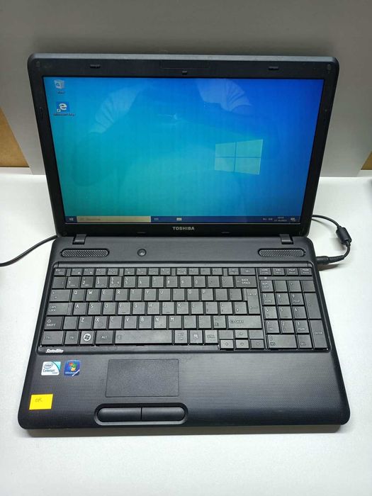 Корпус до ноутбука Toshiba Satellite C660-1FL ( усі  частини )