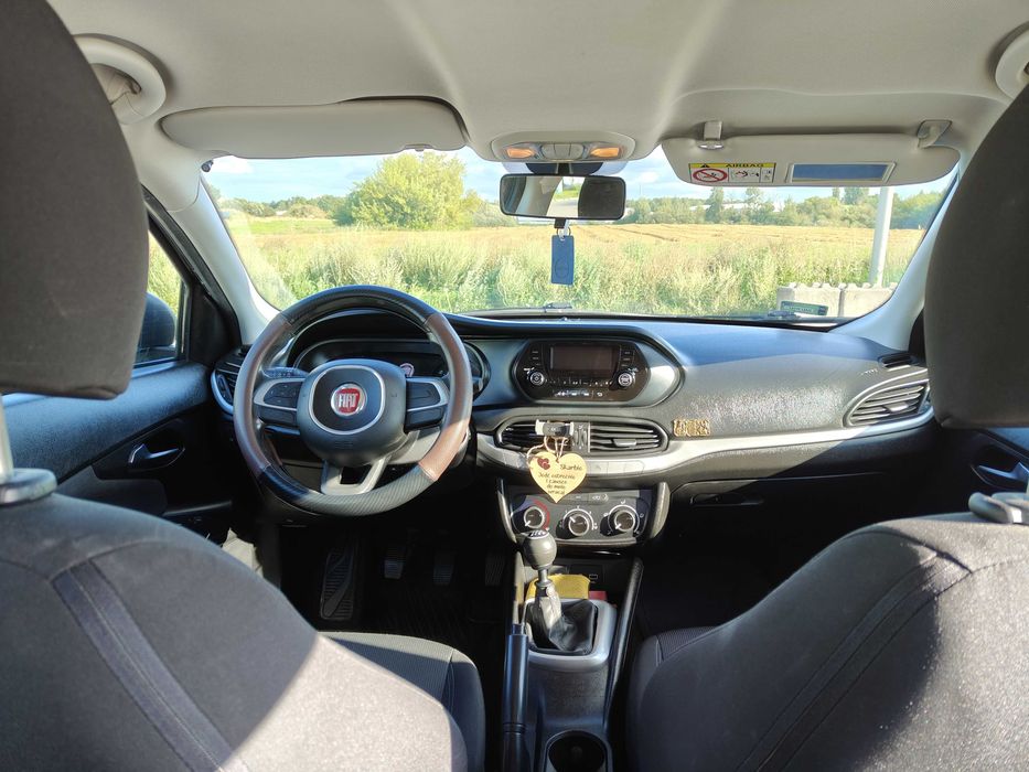 Fiat Tipo 1,4 benzyna, 2017r.