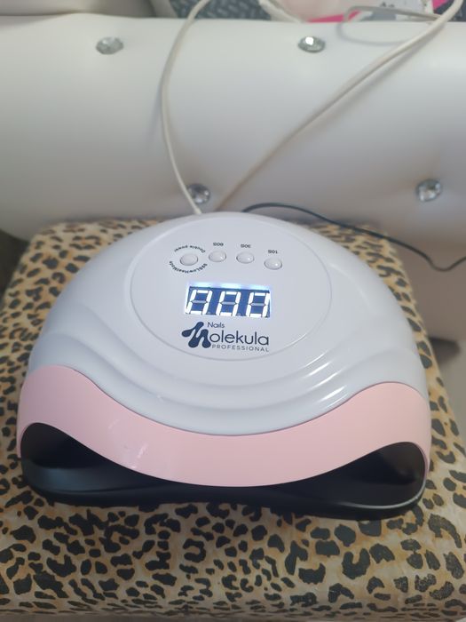 Продаю лампу і все що необхідне для наращування коштів ціна за все що