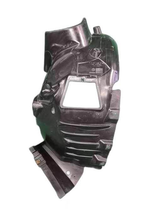 Resguardo da cave de roda frente esquerdo MERCEDES-BENZ E-CLASS Cabriolet A2076901830 (OEM)