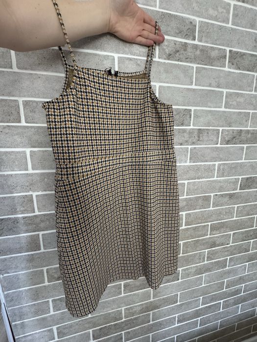 Сарафан на тонких бретелях