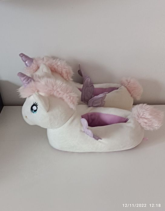 Pantufas de unicórnios H&M