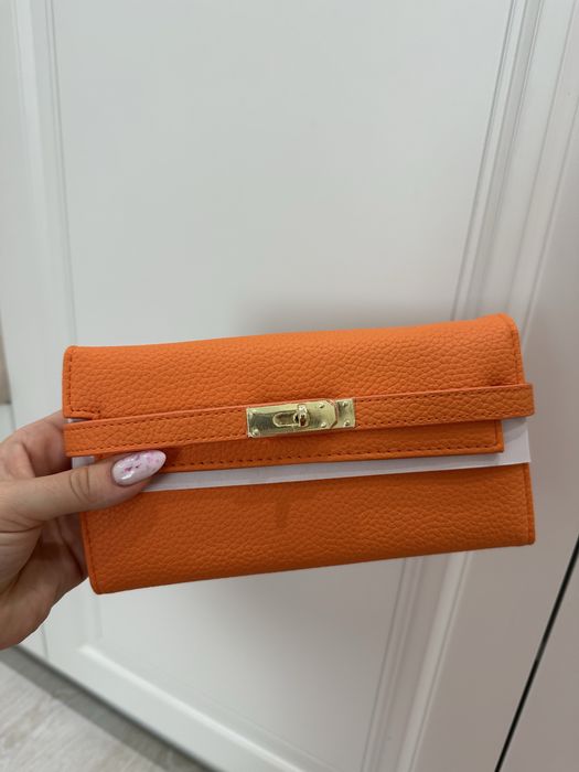Гаманці в стилі Hermes