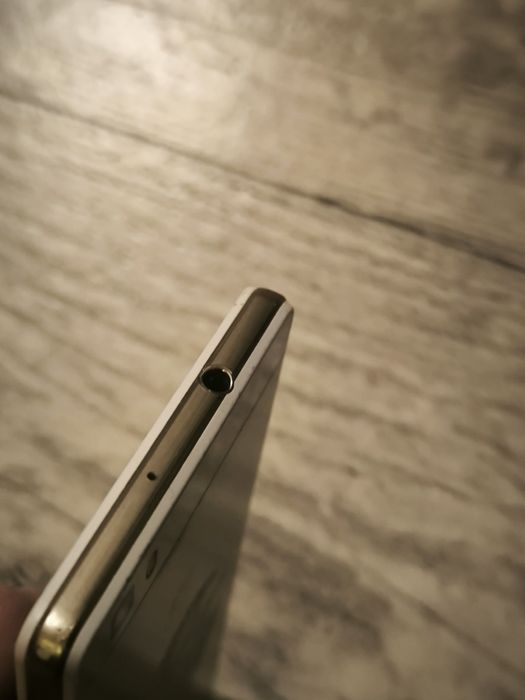 Telefon Huawei p8 lite