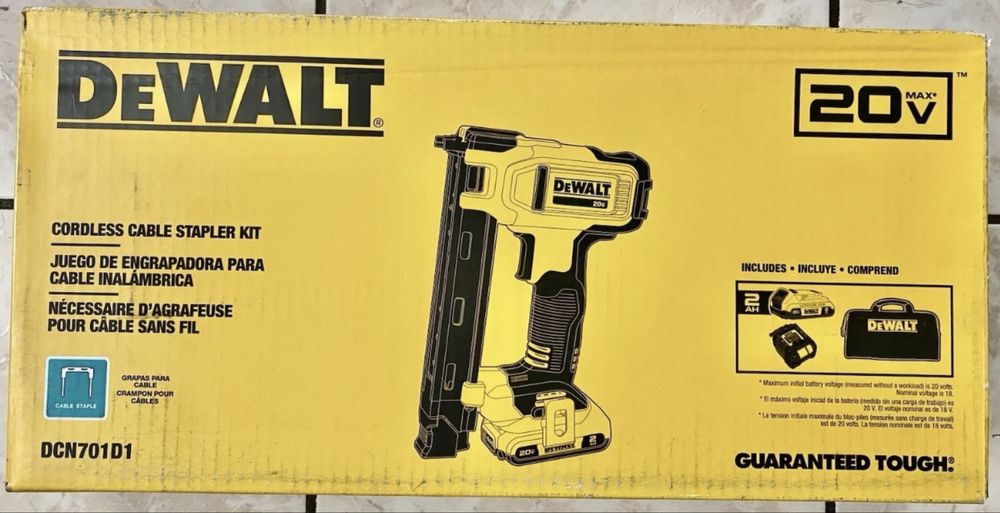 Акумуляторний степлер Dewalt DCN701.20v