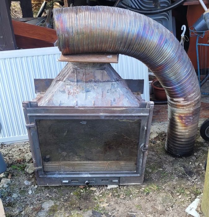 Kominek z demontażu