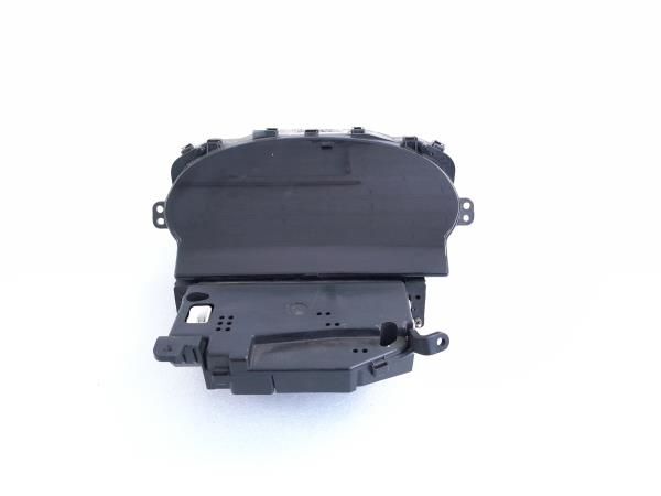 Quadrante / painel de instrumentos TOYOTA Yaris (_P1_)