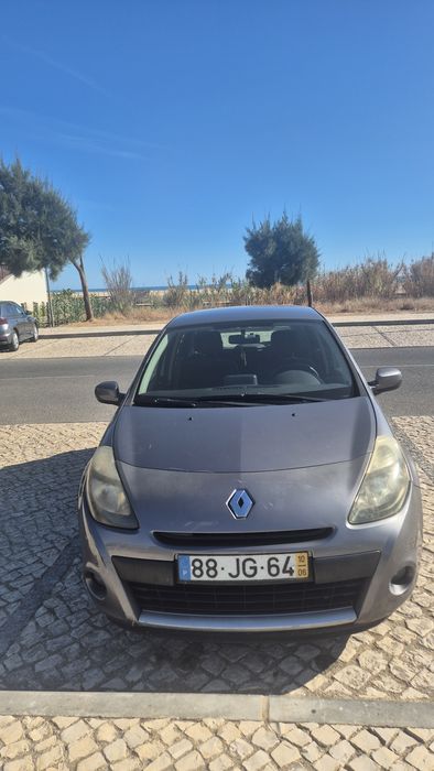 Renault clio . Bom estado
