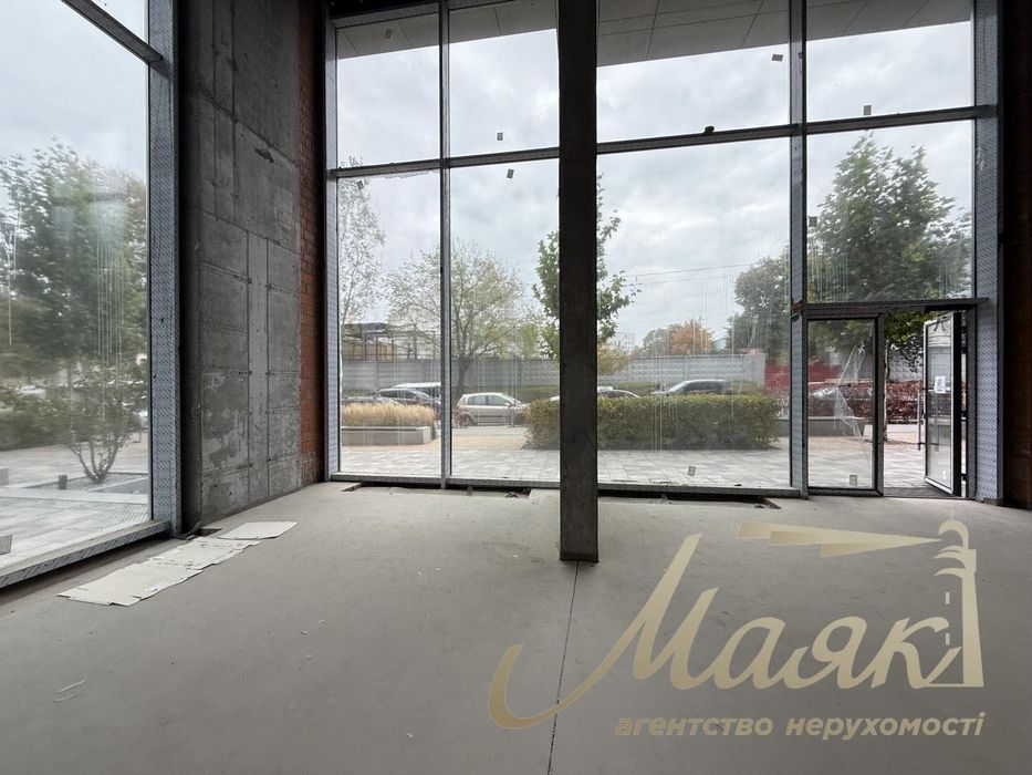 Продаж Фасадного Приміщення (244м2) в ЖК Бізнес-класу "UNIT.Home"