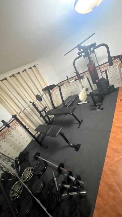 Vendo Aparelhos de Ginásio