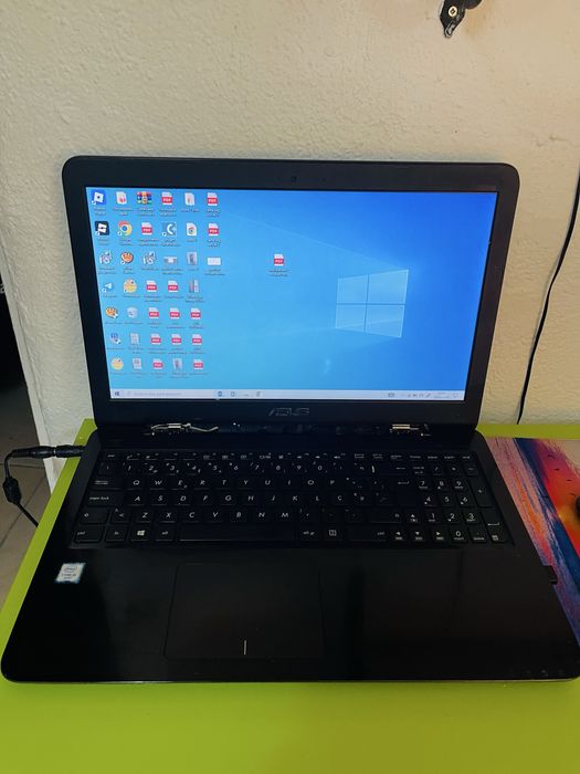Notbook acer + caixa de som inspire 4.1 4400