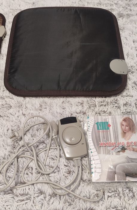 Турмалиново-нефритовый тепловой коврик, массажер для тела