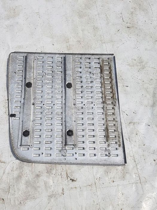 podest aluminiowy blacha na ramę , zbiornik paliwa lewy daf xf 106 , cf e6