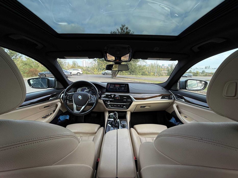 2018 р. BMW 540i G30  продам авто