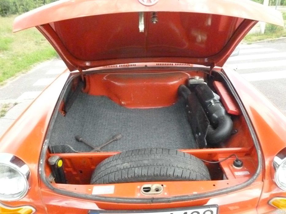 Volkswagen 1600 TL Coupe.