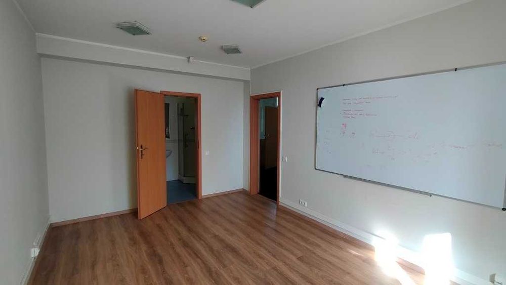 Аренда офиса м. Левобережная 170м2, без %
