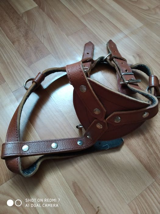 Продам шлейку ,для собак.