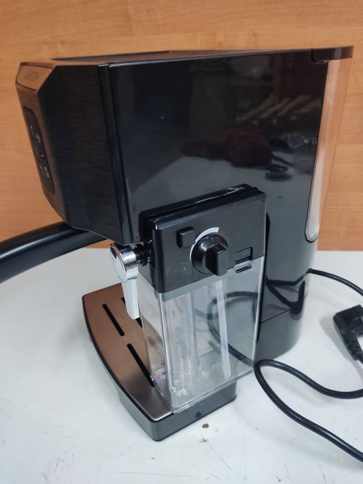 BellaVita Ekspres ciśnieniowy czarny