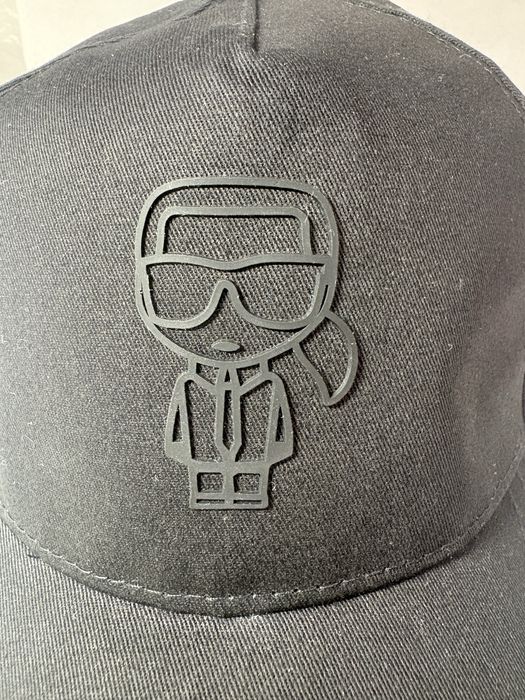 Кепка Karl Lagerfeld