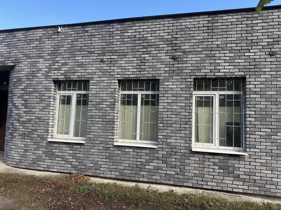 Оренда приміщення під Магазин ,Супермаркет з власною огороженою територією торг..