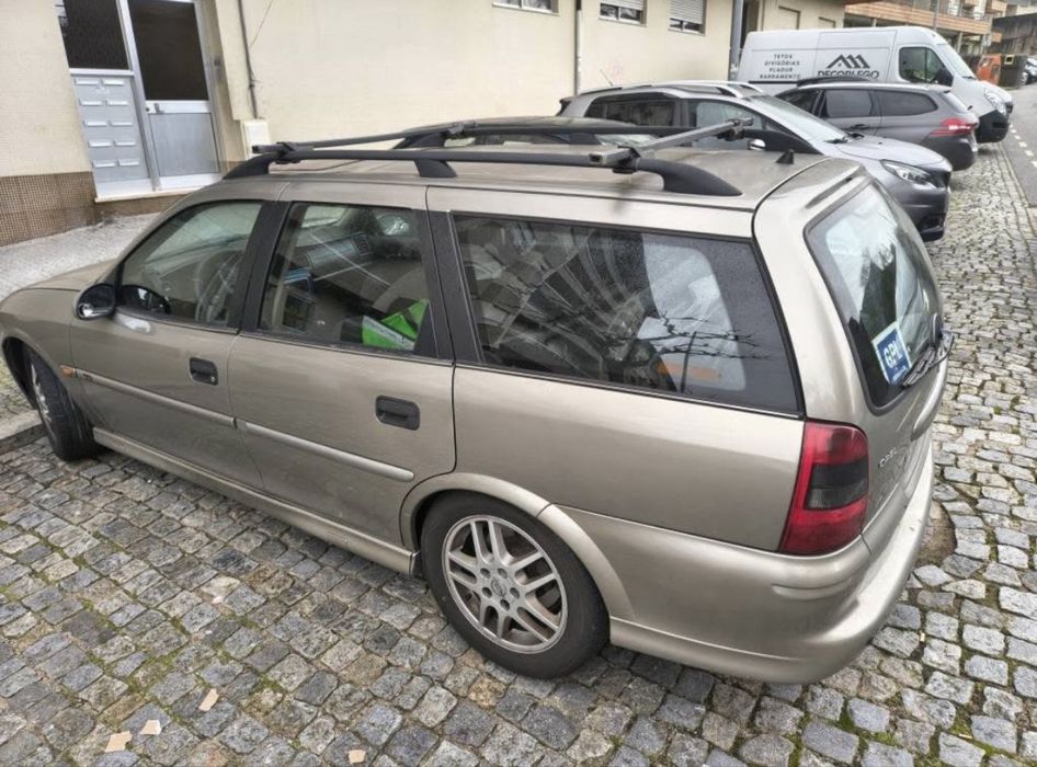 Opel vectra 1.6 gasolina/gas 1999
