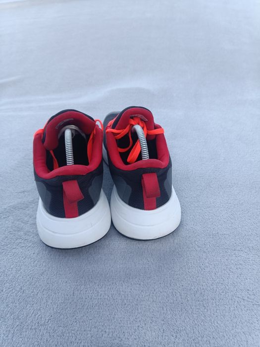 Мужские кроссовки беговые Adidas р39.5-40