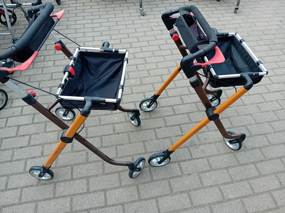 Balkonik inwalidzki kule toaleta przenośna