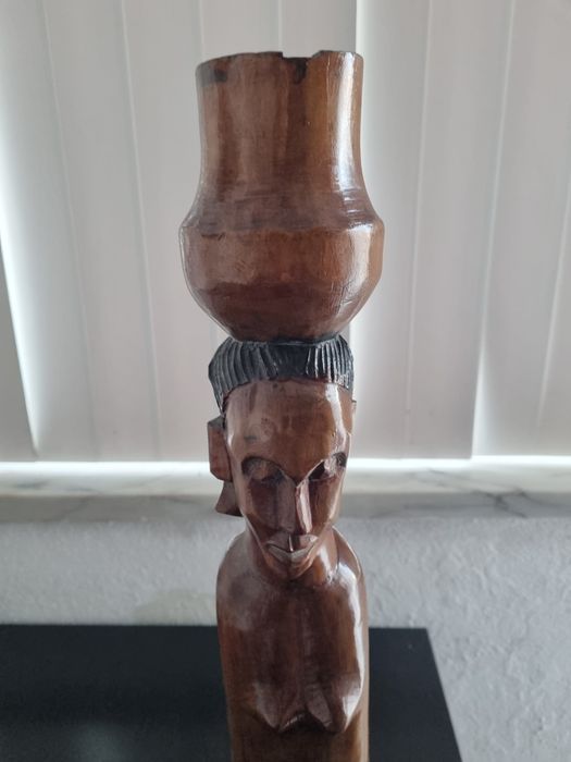 Estatuetas africanas