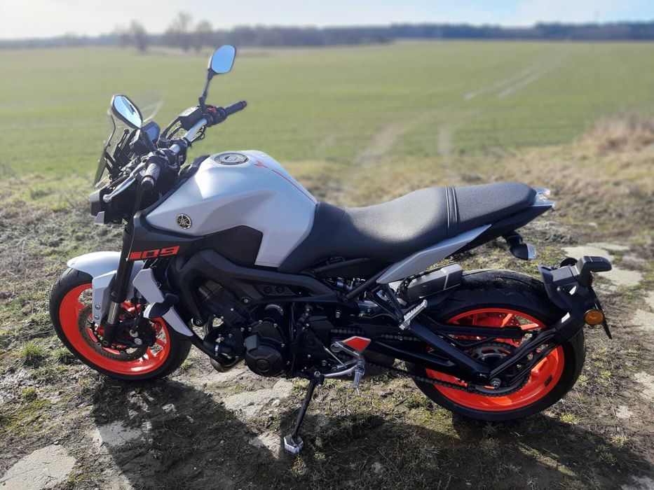 YAMAHA MT-09 (2019-salon Polska)