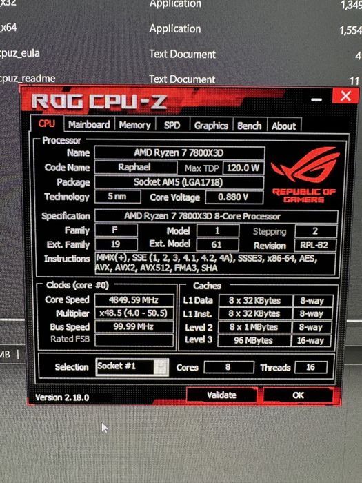 Процесор AMD Ryzen 7 7800X3D