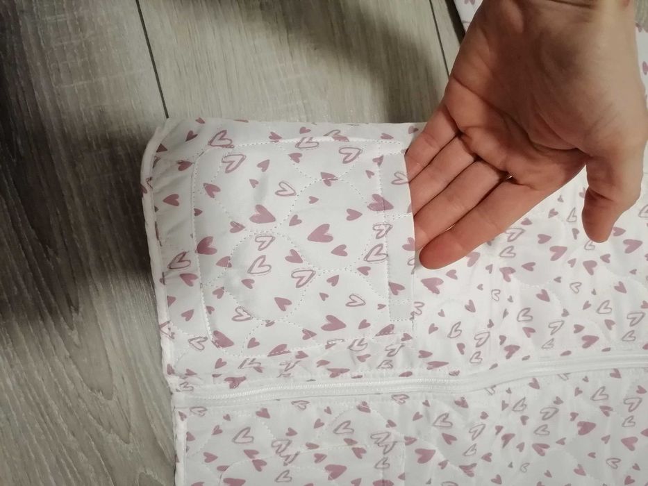 Kurtka  przejściowa 98. Biała w serca