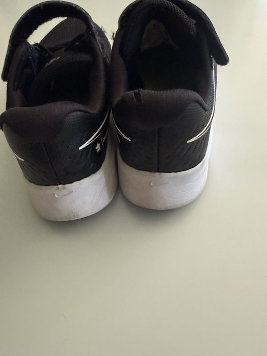 Кросівки zara 30р