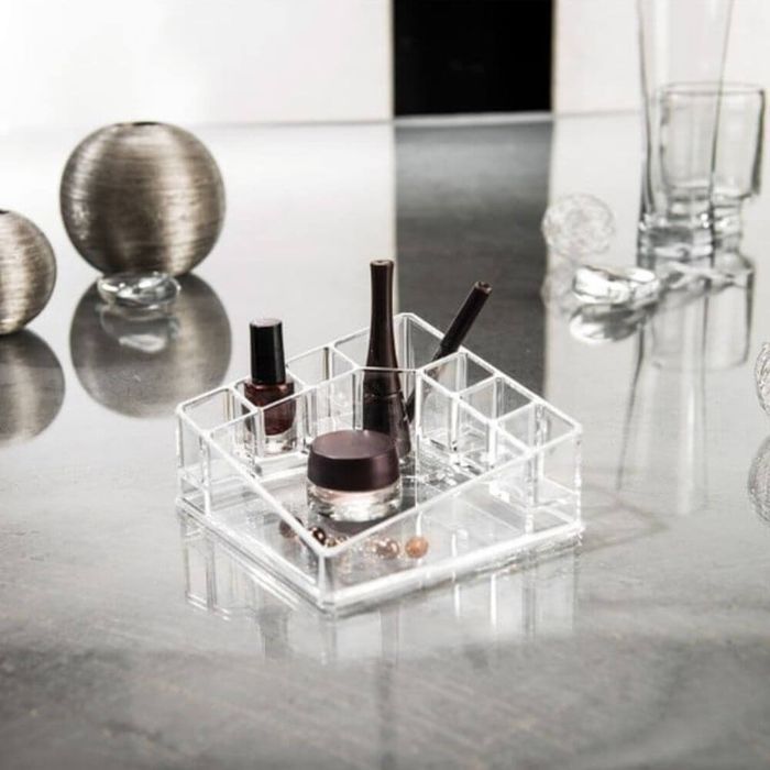 Organizer na kosmetyki pędzelki lakiery 8 przegródek