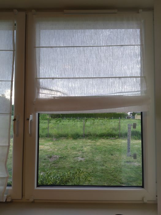 Biała roleta firankowa / firanki, rolety wewnętrzne