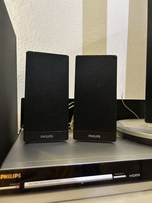 Philips DVD Player with Sound System64739902753283123