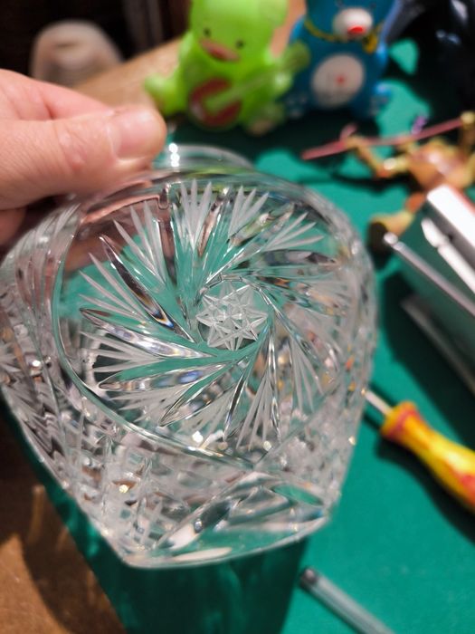 Pote / jarra em cristal lapidado