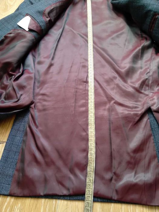 Елегантний чоловічий костюм Arber у клітинку