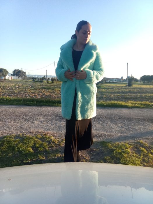 Casaco Guess cor turquesa