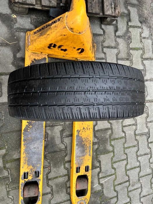 Opona całoroczna Continental 4season 215/65 R16C DOT19 #3777